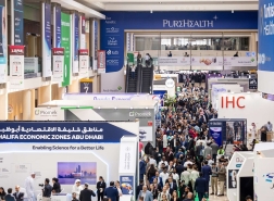 انطلاق معرض الصحة العربي في دبي..وتوقعات باستثمارات 135 مليار دولار