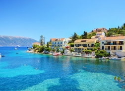 اليونان تسمح للأتراك بزيارة 10 جزر بدون تأشيرة