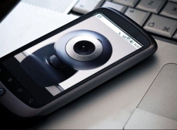 كيف تحول هاتفك الذكي لكاميرا ويب؟