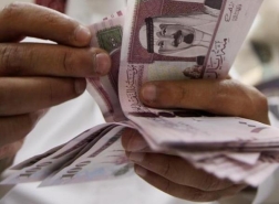 السعودية تقرر بشأن رواتب وعلاوات الموظفين