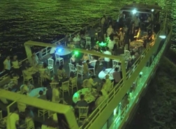 معاقبة 49 شخصًا على متن قارب بإسطنبول بـ154 ألف ليرة
