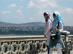 ماذا تعرف عن السياحة الحلال في تركيا؟