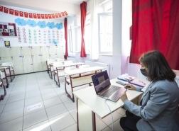 ملايين الطلاب في تركيا يبدؤون العام الدراسي عبر الإنترنت 