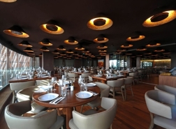 مطعم تركي يكسب 442 ألف ليرة في يوم واحد