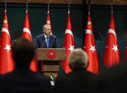 أردوغان يتحدث عن العام الدراسي الجديد ويفصح عن آلية جديدة لنقل الركاب
