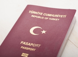 الداخلية التركية ترفع القيود المفروضة على 43 ألف جواز سفر