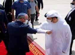 إسرائيليون ذهبوا إلى دبي الإماراتية سائحين فخرجوا منها سارقين