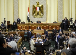 برلمان مصر يصوت اليوم على فرض 100 جنيه رسماً سنوياً على راديو السيارات