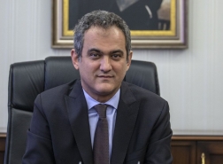 استقالة وزير التعليم التركي ضياء سلجوق.. من هو الوزير الجديد ؟