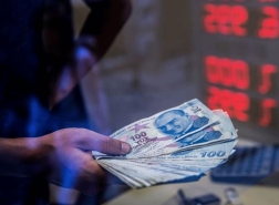 المركزي التركي يخفض توقعاته لسعر الليرة التركية نهاية العام