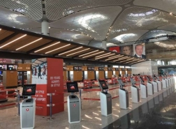 وفاة مهرب مخدرات بمطار إسطنبول بعد انفجار كبسولات كوكايين في معدته