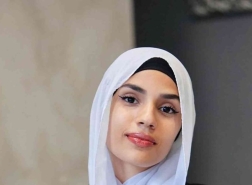عمرها 20 عاما.. مصرية ابنة إمام مسجد مرشحة للفوز ببلدية روما (صور)