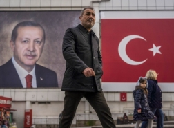 الحكومة التركية تسعى لإصدار سندات تعوض خسائر تراجع الليرة