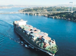 تركيا تزيد سعر تكلفة مرور السفن عبر مضائقها خمسة أضعاف