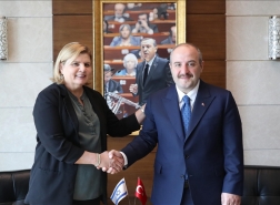 لقاء تركي إسرائيلي رسمي يبحث تعزيز العلاقات الاقتصادية