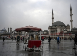 بنوك تركية تقدم قروضاً مجانية للشركات