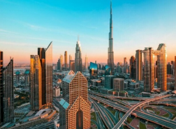 الإمارات تحقق فائضا بـ 6.2 مليارات دولار بالربع الأخير 2022