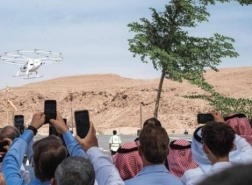 نجاح أولى تجارب التكسي الطائر في السعودية (فيديو)