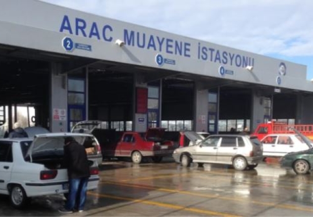 أحد مراكز معاينة السيارات في تركيا