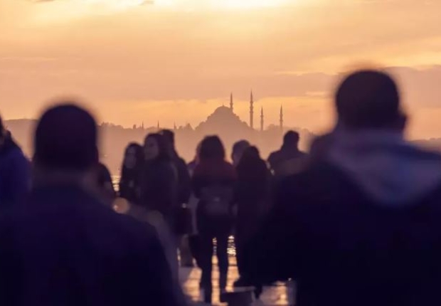 كانت إسطنبول تشهد هجرة سلبية، مما يعني أن المزيد من الأشخاص يغادرونها مقارنة بالقادمين إليها
