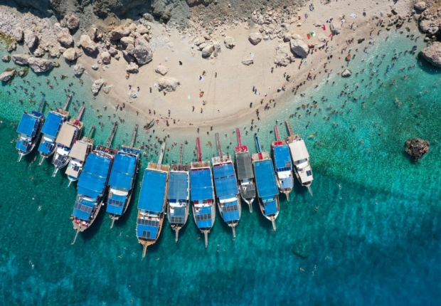 مرسى قوارب جديد يزيد "مالديف أنطاليا" سحرا (صور)