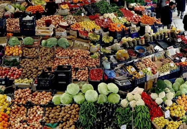 يشكل تضخم أسعار المواد الغذائية في تركيا اتجاهاً مستمراً، بالتزامن مع أزمة تكلفة الحياة