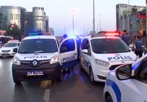 سيارات تابعة للشرطة التركية - أرشيف