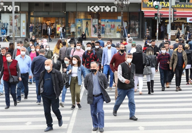 تركيا تحظر على أ{باب العمل تسريح العمل بسبب جائحة كورونا