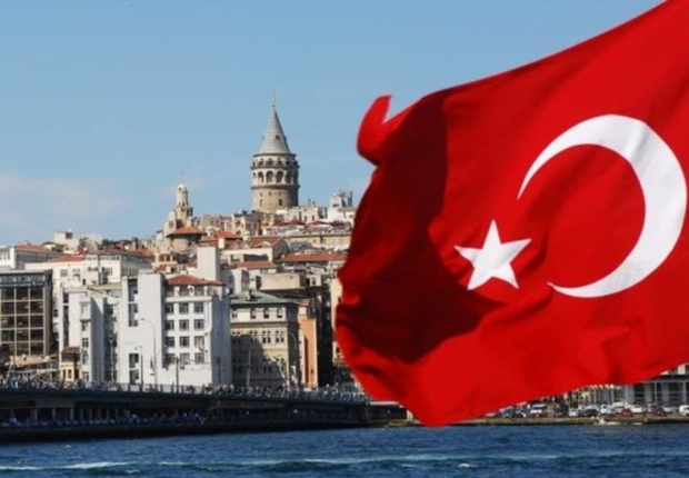 سيعاد تقييم طلبات الأجانب التي انتهت مدة تأشيراتهم في تركيا