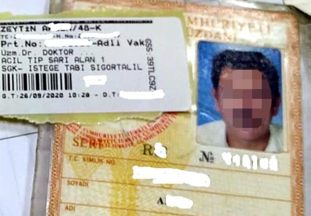 الهوية الشخصية للسائق التركي - أرشيف