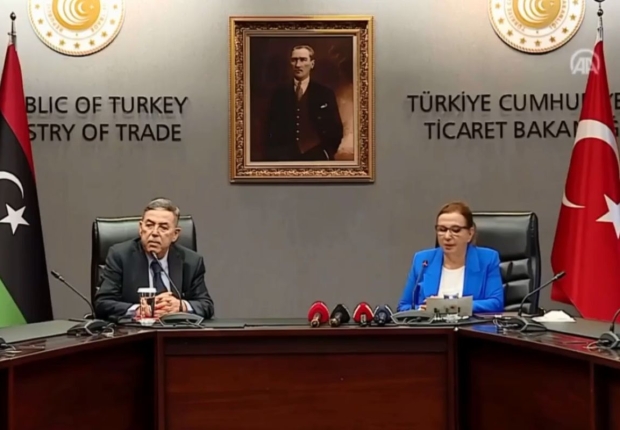 وزيرة التجارة التركية ووزير التخطيط الليبي، في طرابلس-ليبيا أوبزرفر