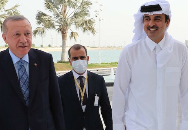 لقاء سابق بين الرئيس أردوغان وأمير قطر الشيخ تميم بن حمد