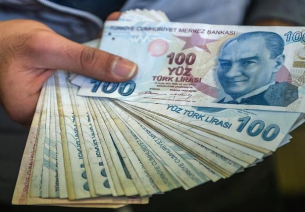من المحتمل أن ترتفع الليرة التركية إلى 8 ليرة للدولار بحلول نهاية العام