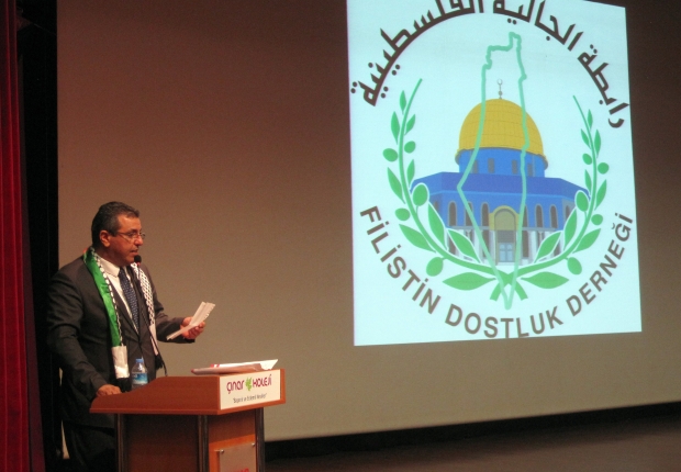 رئيس الجالية الفلسطينية حازم عنتر