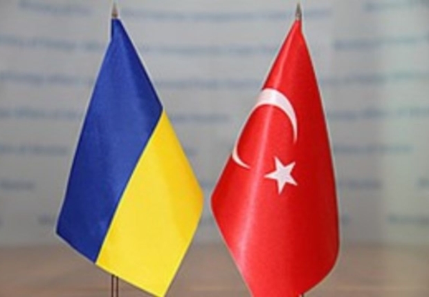 علاقات تعاون متينة قائمة بين تركيا وأوكرانيا
