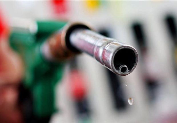 قطر تخفض أسعار الوقود لشهر سبتمبر بنسبة تتراوح بين 2 و5 بالمئة على أساس شهري
