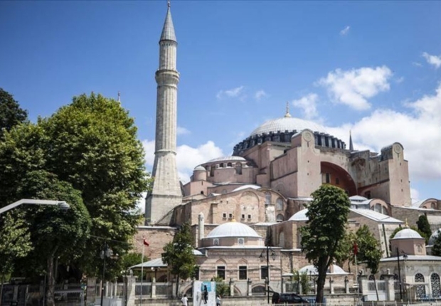 مسجد "آيا صوفيا" الكائن بمدينة إسطنبول