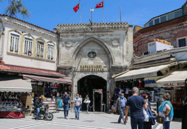 البازار الكبير في إسطنبول-صورة أرشيفية