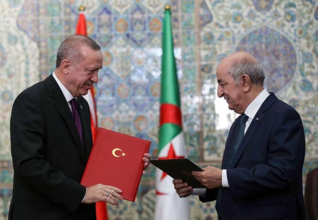 لقاء سابق بين الرئيس التركي ونظيره الجزائري