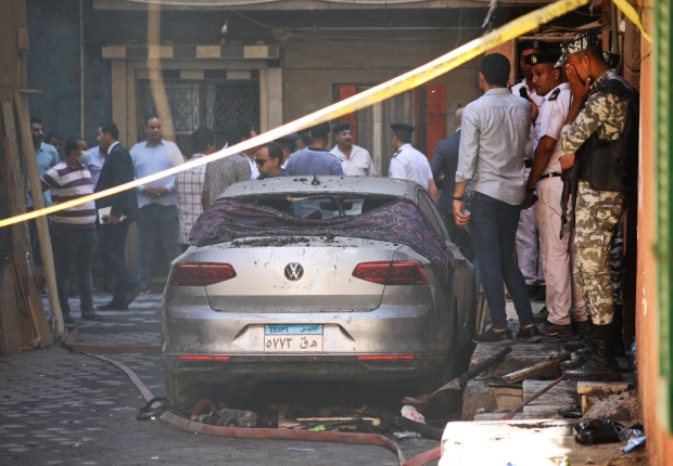 حريق في كنيسة بمصر يسفر عن مصرع 41 شخصا