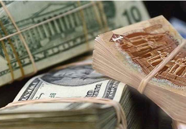 الدولار سيتجاوز الـ22 جنيهاً مصرياً مع حلول نهاية العام الحالي