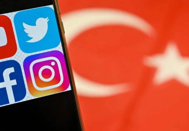 تلعب شبكات التواصل دوراً كبيراً في توجيه الرأي العام في تركيا