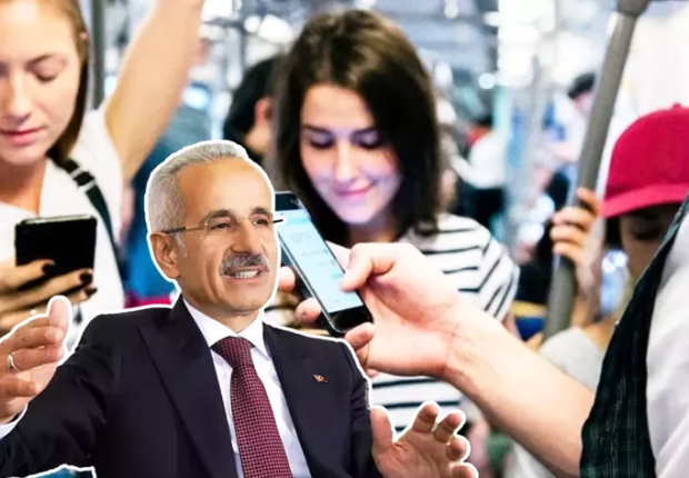 تركيا تطلق الإنترنت المجاني للشباب هذا الشهر