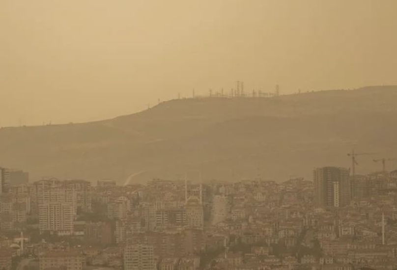 توقع نقل الغبار القادم من شمال أفريقيا ليؤثر على عدة مناطق