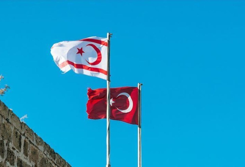 علما تركيا وجمهورية شمال قبرص التركية-صورة أرشيفية