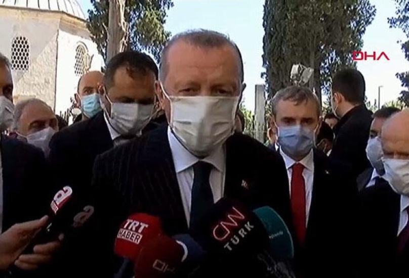 الرئيس أردوغان يدلي بتصريحات للصحفيين