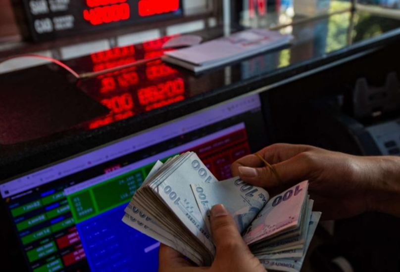 الليرة التركية تشهد تحسناً أمام الدولار الأمريكي - أرشيف