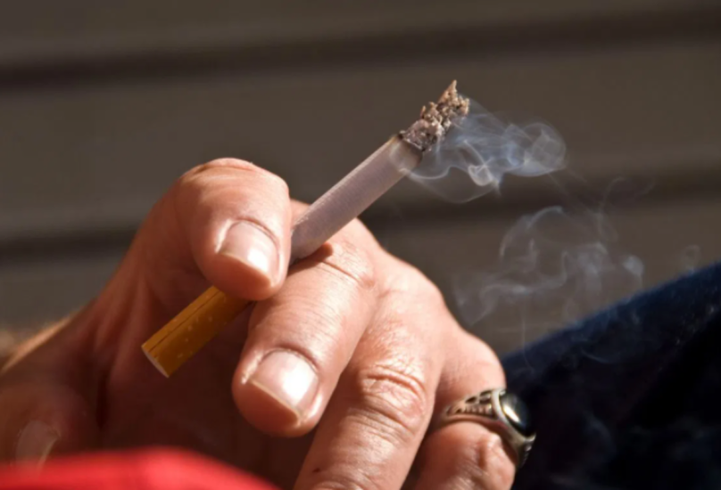بلغ معدل استهلاك الفرد المدخن في الكويت 2315 سيجارة سنويا في 2017