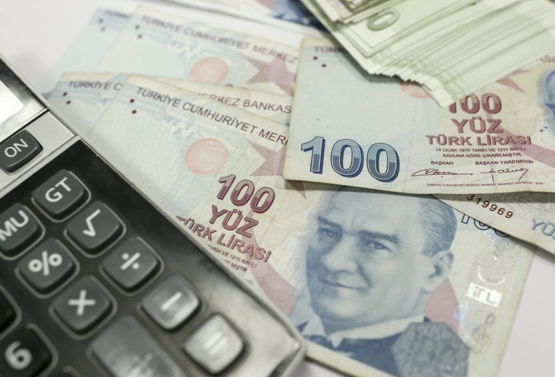 الليرة التركية تشهد تحسناً أمام الدولار الأمريكي - أرشيف