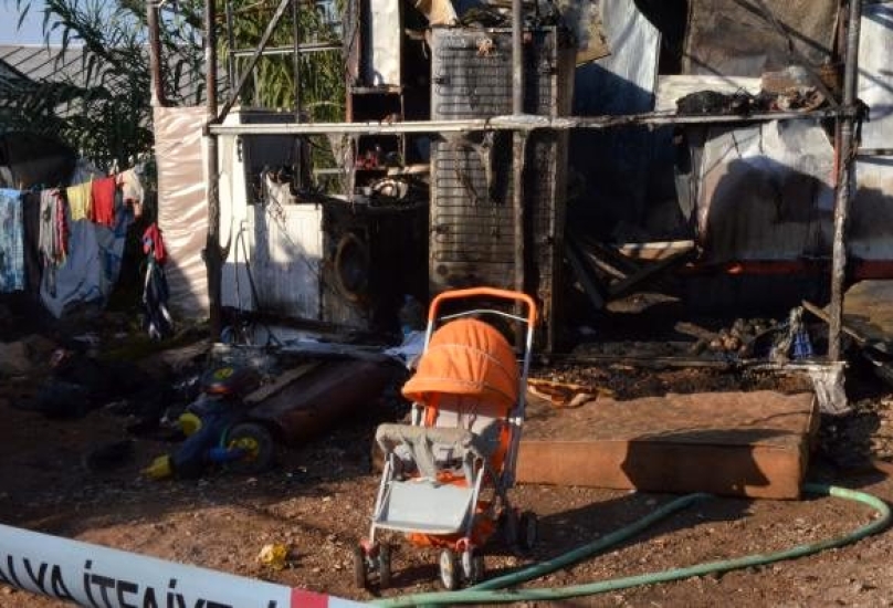 المنزل الذي احترق وتوفيت الطفلة السورية جراء ذلك - أرشيف
